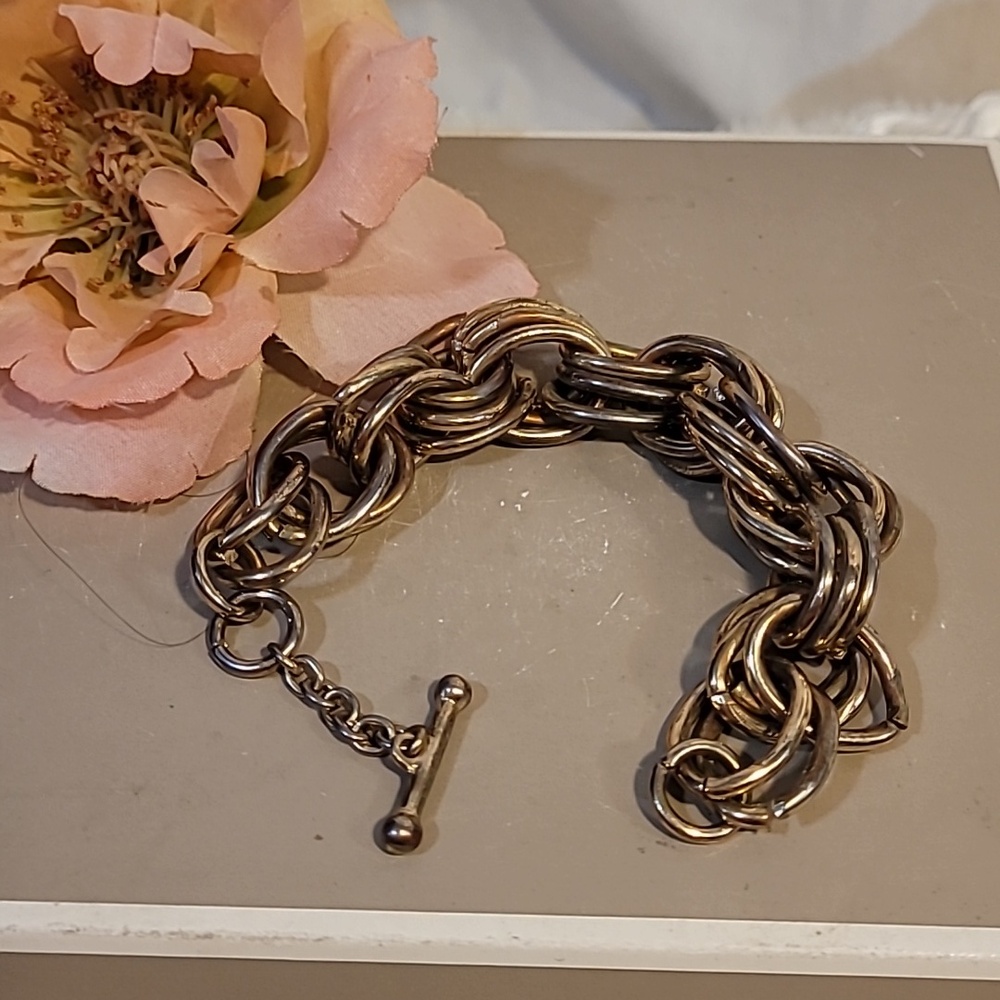 Chunky Link Chain Bracelet.